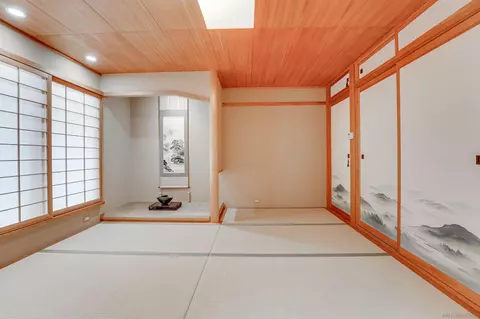 Bedroom - 3186 Bremerton Pl, La Jolla, CA 92037 photo 3 of 3