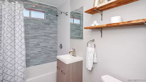 Bath - 105 Carnation Ave, Imperial Beach, CA 91932 photo 1 of 1