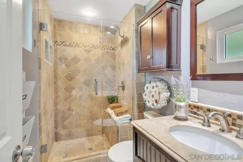 Bath - 12754 Robison Blvd, Poway, CA 92064 photo 1 of 2