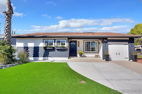 Exterior - 12754 Robison Blvd, Poway, CA 92064 photo 10 of 14
