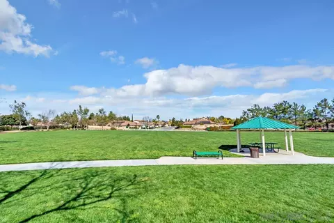Exterior - 43046 Manchester Ct, Temecula, CA 92592 photo 11 of 13