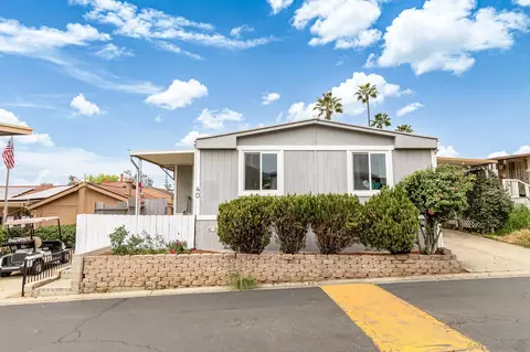 13450 Highway 8 Business #SPC 40, Lakeside, CA 92040