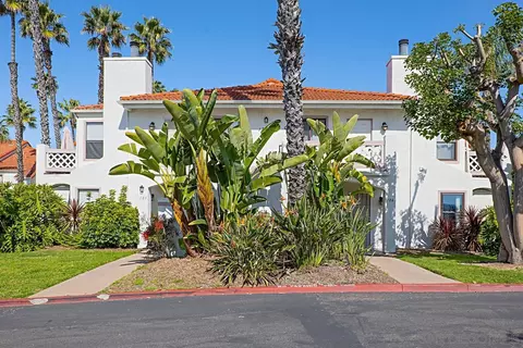 13262 Salmon River Rd #204, San Diego, CA 92129