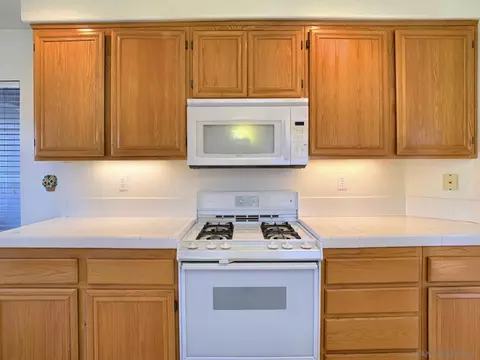 Kitchen - 2425 Larkspur, Alpine, CA 91901 photo 3 of 5