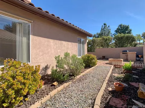 Exterior - 2425 Larkspur, Alpine, CA 91901 photo 7 of 10