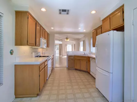 Kitchen - 2425 Larkspur, Alpine, CA 91901 photo 4 of 5