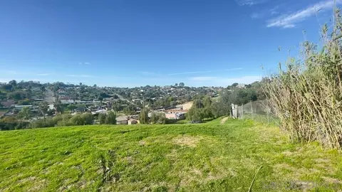 6831 6831 Broadway #5, San Diego, CA 92114