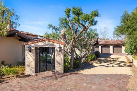7817 Santaluz Inlt, San Diego, CA 92127