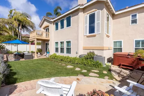 Exterior - 6591 Windflower Dr, Carlsbad, CA 92011 photo 6 of 8