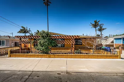 1578 Burton St, San Diego, CA 92111