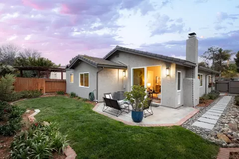 Exterior - 1759 Hill Top Ln, Encinitas, CA 92024 photo 2 of 9