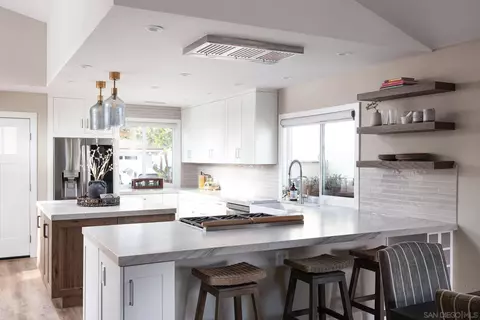 Kitchen - 1759 Hill Top Ln, Encinitas, CA 92024 photo 4 of 5