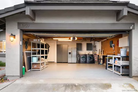 Exterior - 1759 Hill Top Ln, Encinitas, CA 92024 photo 9 of 9
