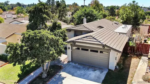 Exterior - 1759 Hill Top Ln, Encinitas, CA 92024 photo 3 of 9