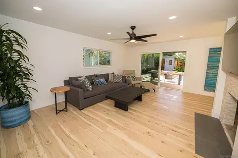 Living - 1011 San Andrade, Encinitas, CA 92024 photo 1 of 4