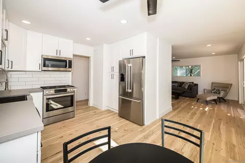 Kitchen - 1011 San Andrade, Encinitas, CA 92024 photo 1 of 2