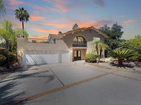 10732 Meadow Glen Way E, Escondido, CA 92026
