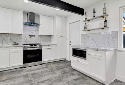 Kitchen - 12517 Metate Ln, Poway, CA 92064 photo 5 of 9