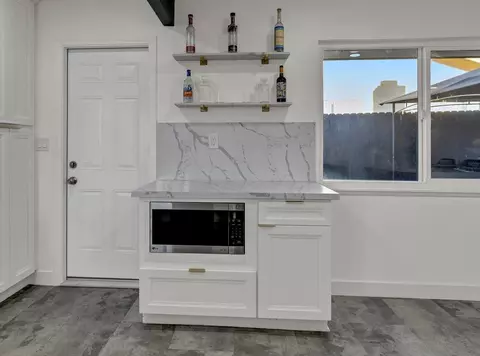 Kitchen - 12517 Metate Ln, Poway, CA 92064 photo 6 of 9