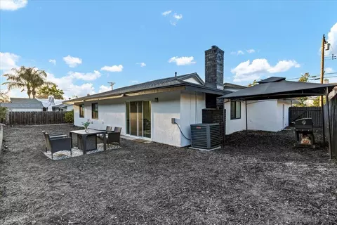 Exterior - 12517 Metate Ln, Poway, CA 92064 photo 3 of 3