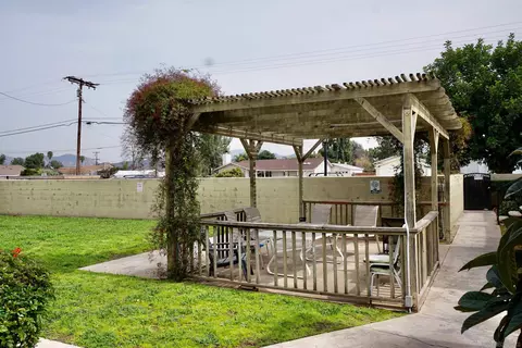 Exterior - 1160 E Washington Ave #5, El Cajon, CA 92019 photo 2 of 6