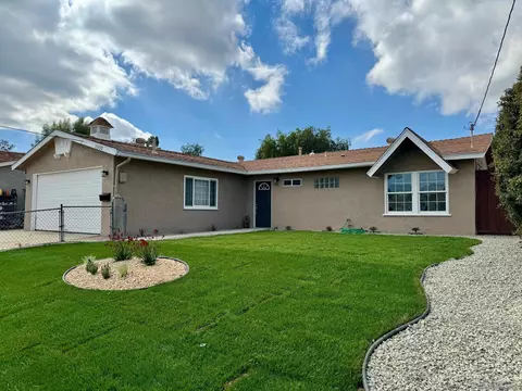 1552 Folkestone St, Spring Valley, CA 91977