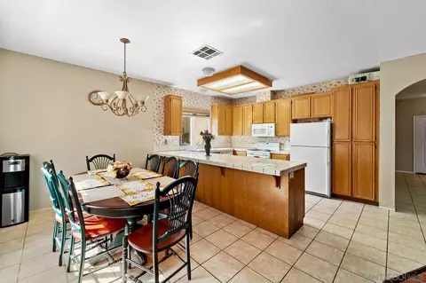Kitchen - 1859 Mcdougal Ter, El Cajon, CA 92021 photo 1 of 4