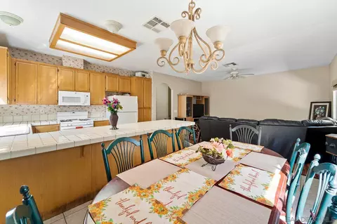 Dining - 1859 Mcdougal Ter, El Cajon, CA 92021 photo 1 of 1