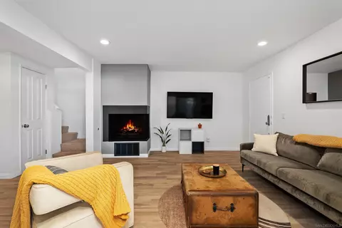 Living - 1230 Caminito Septimo, Cardiff By The Sea, CA 92007 photo 2 of 5