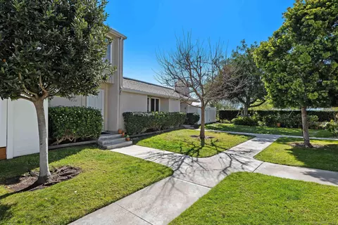 Exterior - 1230 Caminito Septimo, Cardiff By The Sea, CA 92007 photo 2 of 15