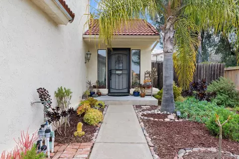 Exterior - 765 Crestview Ct, San Marcos, CA 92078 photo 2 of 7