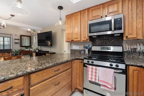 Kitchen - 765 Crestview Ct, San Marcos, CA 92078 photo 4 of 5