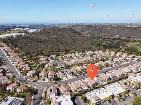 View/Area - 2238 Brookhaven Pass, Vista, CA 92081 photo 1 of 4