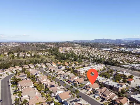 View/Area - 2238 Brookhaven Pass, Vista, CA 92081 photo 2 of 4