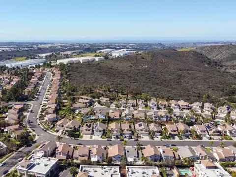 View/Area - 2238 Brookhaven Pass, Vista, CA 92081 photo 4 of 4