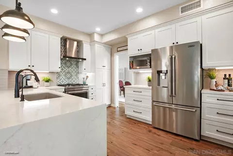 Kitchen - 12547 Eclipse Pl, San Diego, CA 92129 photo 2 of 5