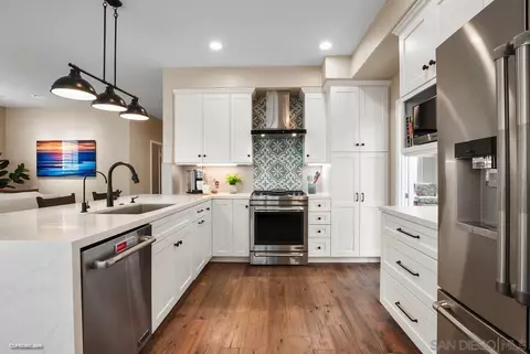 Kitchen - 12547 Eclipse Pl, San Diego, CA 92129 photo 3 of 5