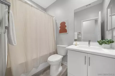 Bath - 2379 Element Way #2, Chula Vista, CA 91915 photo 3 of 3