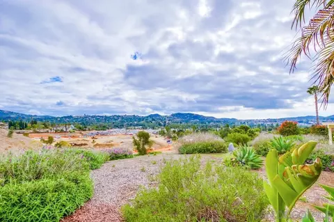Exterior - 13410 The Sq, Poway, CA 92064 photo 20 of 23