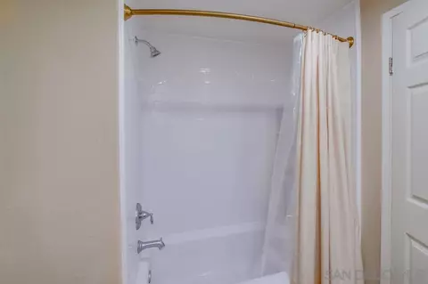 Bath - 13410 The Sq, Poway, CA 92064 photo 4 of 6