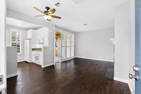 3585 Caminito El Rincon #197, San Diego, CA 92130