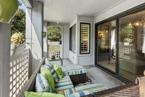Exterior - 943 Intrepid Ct, Del Mar, CA 92014 photo 5 of 5