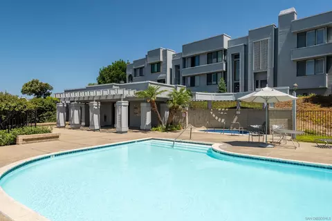 Exterior - 943 Intrepid Ct, Del Mar, CA 92014 photo 1 of 5