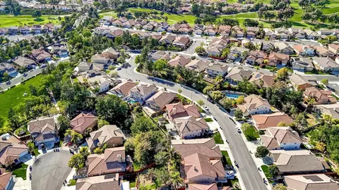 View/Area - 41649 Monterey Pl, Temecula, CA 92591 photo 11 of 13