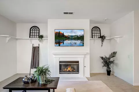 Living - 41649 Monterey Pl, Temecula, CA 92591 photo 4 of 4