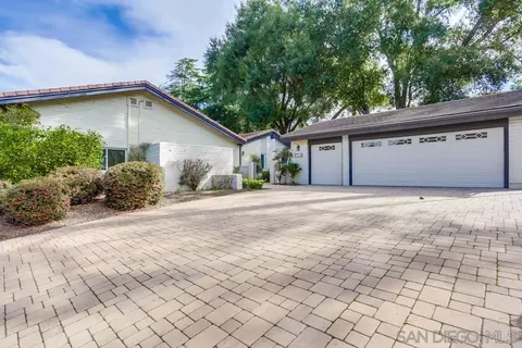 32351 Cahuka Ct, Pauma Valley, CA 92061