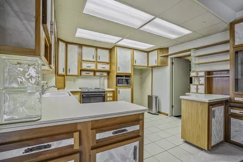 Kitchen - 2124 Ildica Ct, Spring Valley, CA 91977 photo 1 of 2