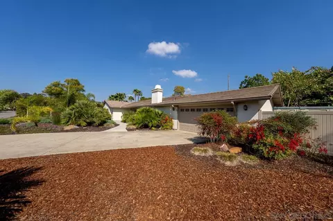 Exterior - 1733 La Valhalla Pl, El Cajon, CA 92019 photo 8 of 13