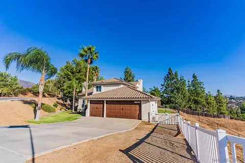Exterior - 2468 Night Star Pl, Alpine, CA 91901 photo 11 of 16