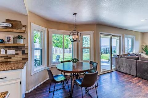 Dining - 2468 Night Star Pl, Alpine, CA 91901 photo 3 of 3